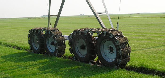 valley track drive - irrigation tires - center pivot irrigation
